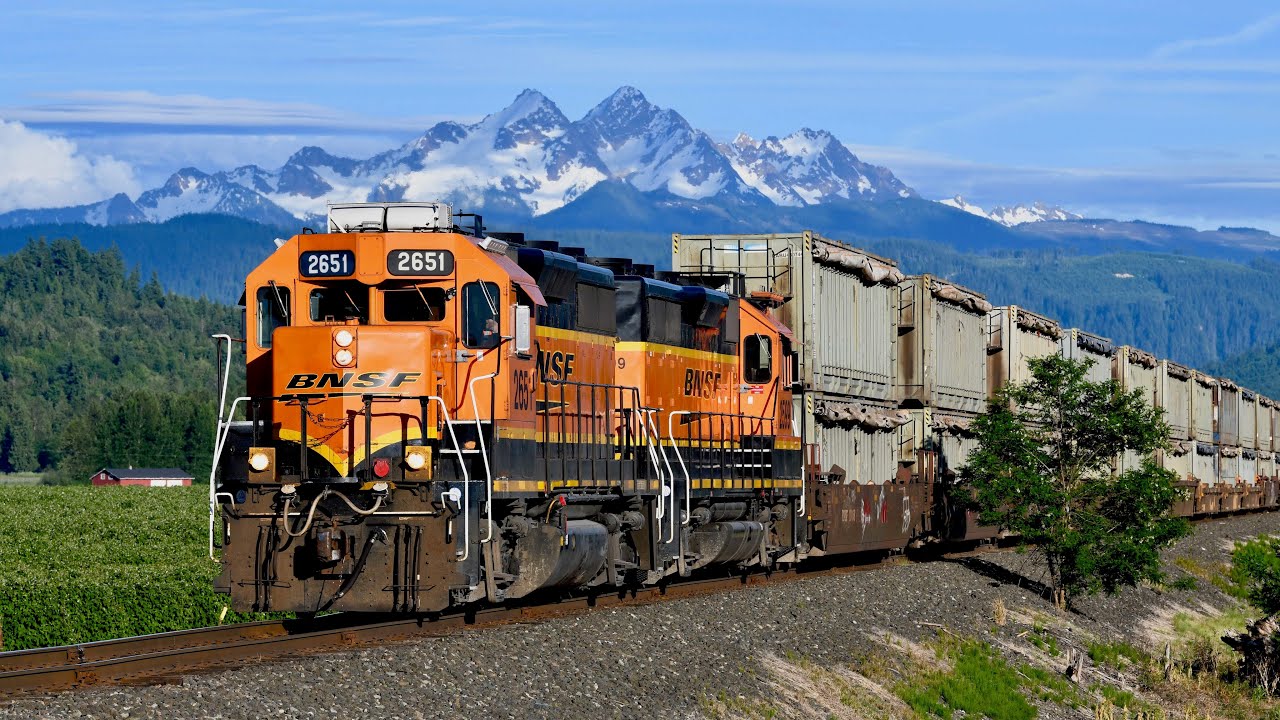 BNSF Northern Pacific Sumas Branch Line - Following A Freight Train Ep. 2