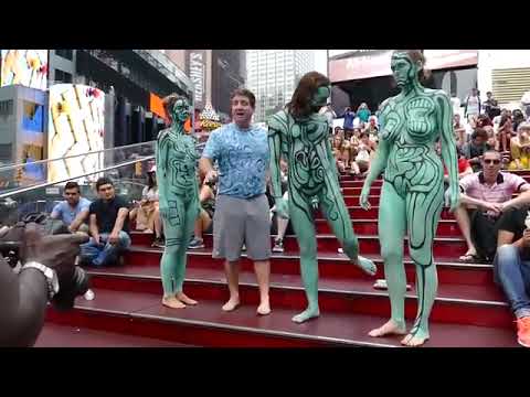 BODY PAINTING:Clap Your Hands।বডি পিংটিং।#attitude #funny #comedy