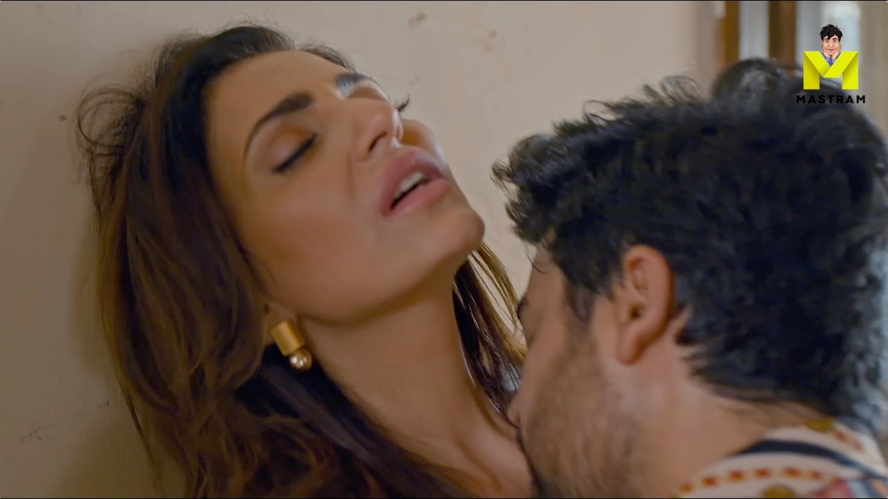 Bollywood Actress Hot Kissing Scene | Hot Lip Lock Scene | Hot & Bold Web Series Scenes