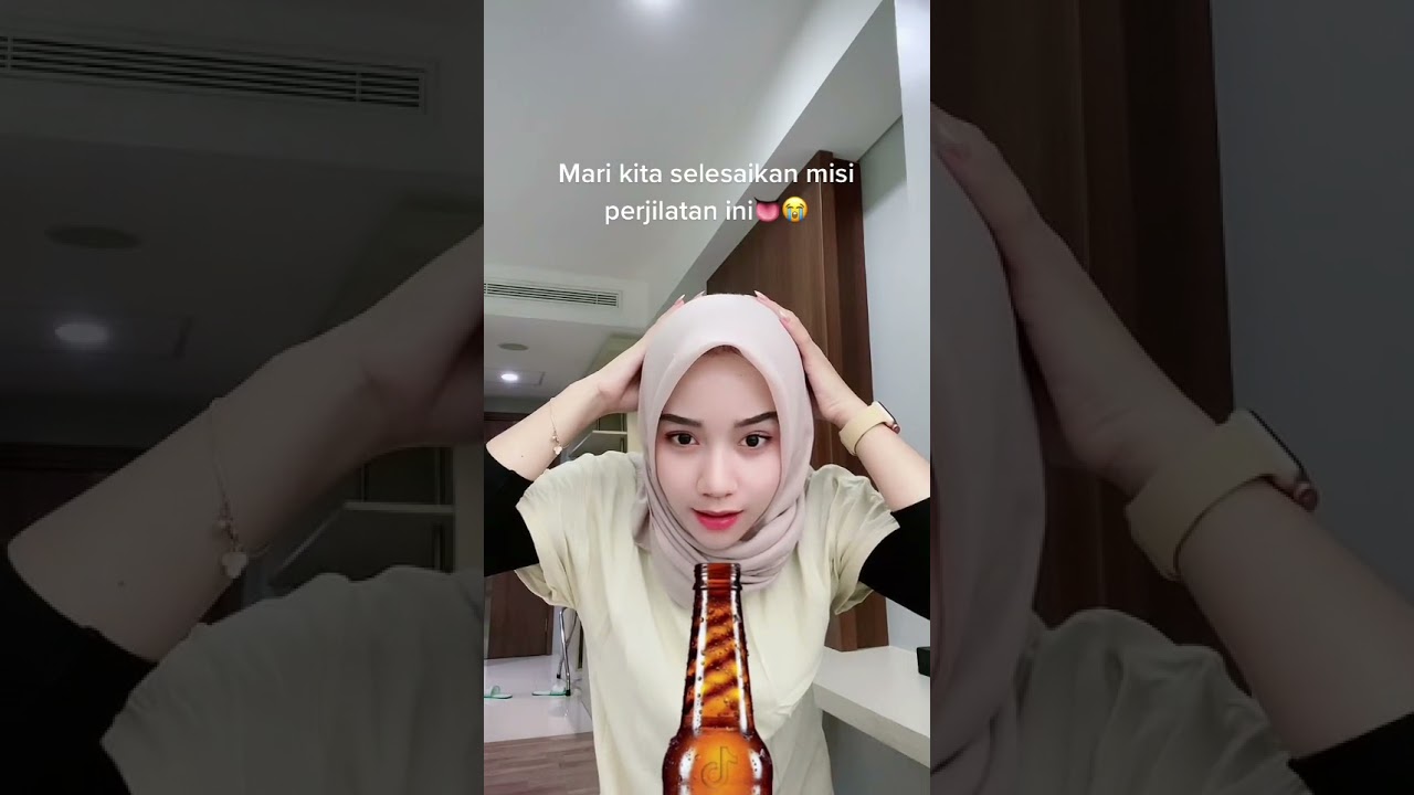 #Bottlecapchallenge haaha #drisella #cantik #tiktok #shorts