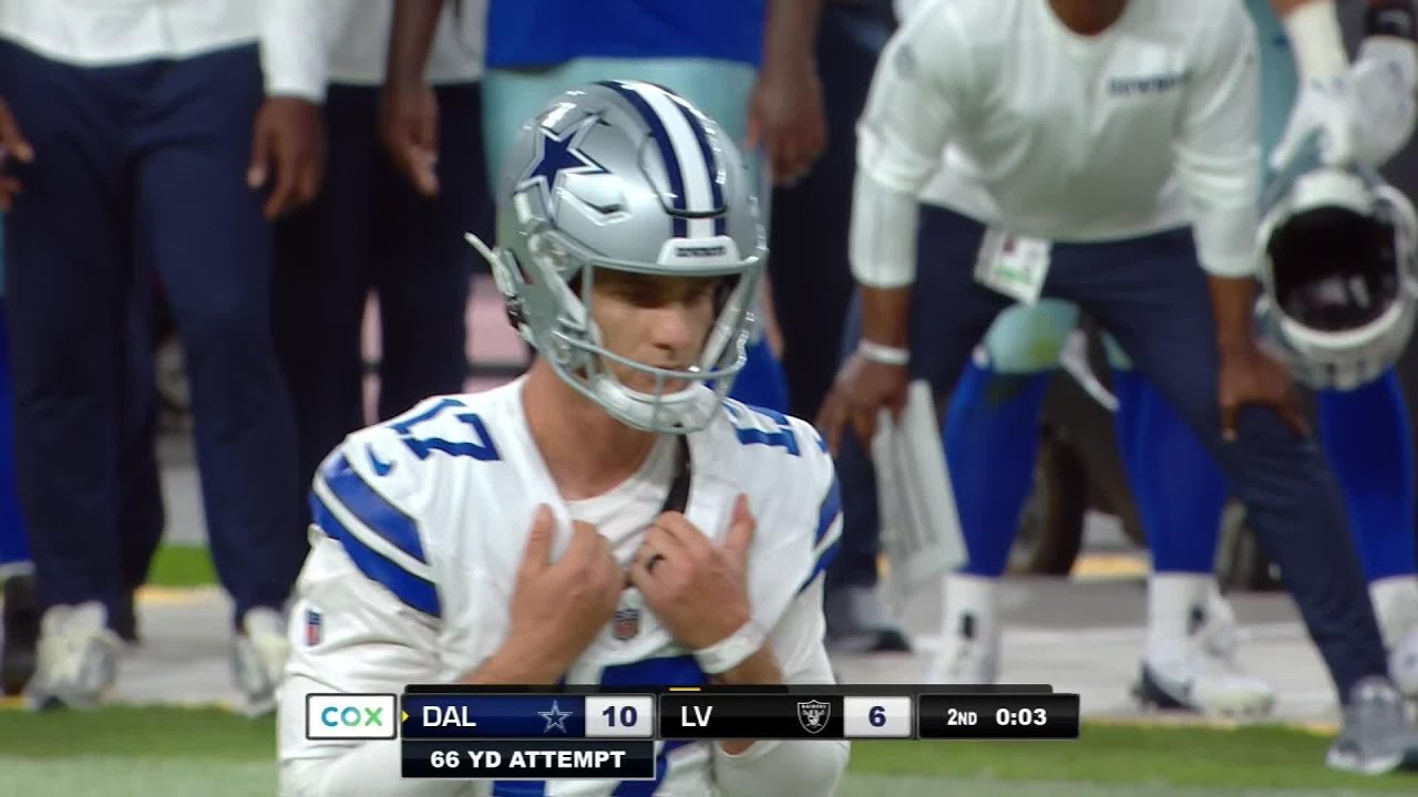 Brandon Aubrey stuns announcers with 66-yard FG before halftime