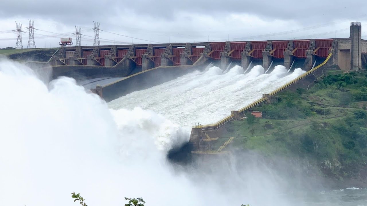 Brazil: Itaipu Dam, Itaipu Hydroelectric Power Plant, Foz do Iguacu
