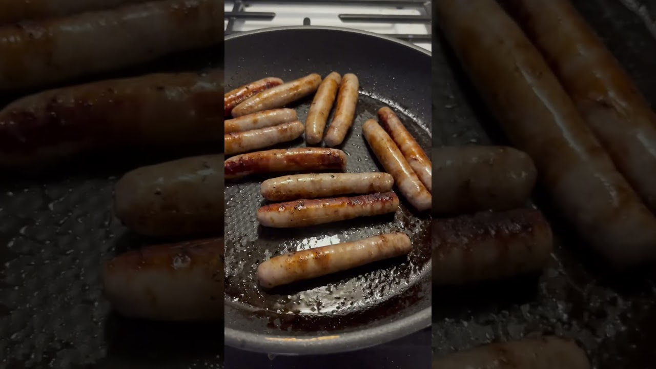 Breakfast sausage meets Clarice #silenceofthelambs #jodyfoster #anthonyhopkins