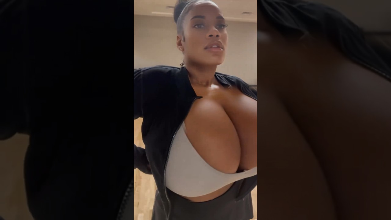 Breast expansion morph