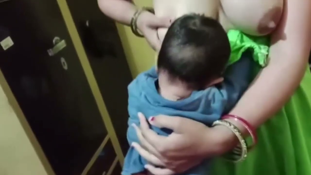 Breast feeding ||Sonia bhabhi ||#bhabhijigharpehain #dailyvlog #desivlogvideo