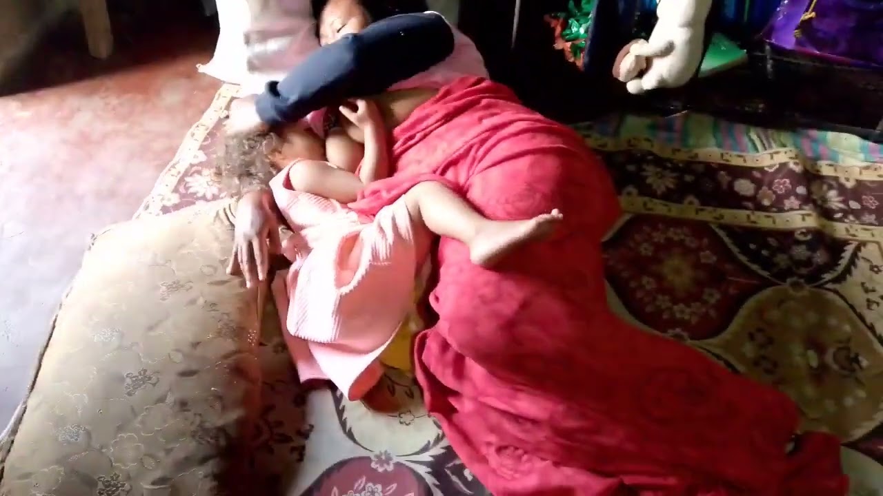 breastfeeding lying down