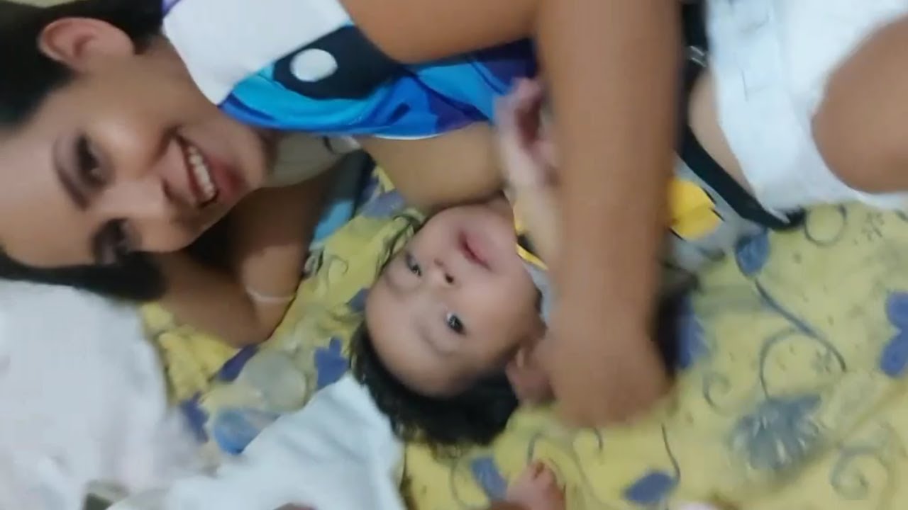 Breastfeeding two mothers at one time | Breastfeeding vlog | milk Mommy