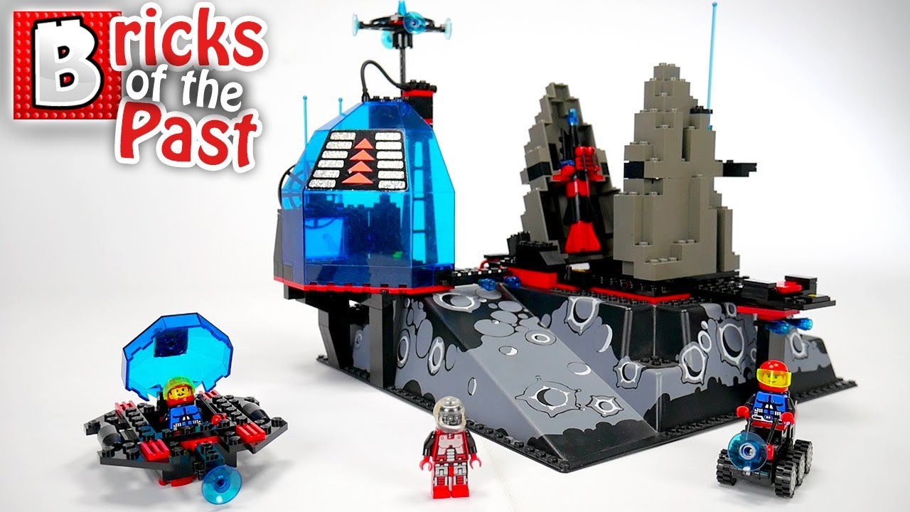 Bricks Of The Past #1: Spyrius 6959 Lunar Launch Site! 1994 Set Review!