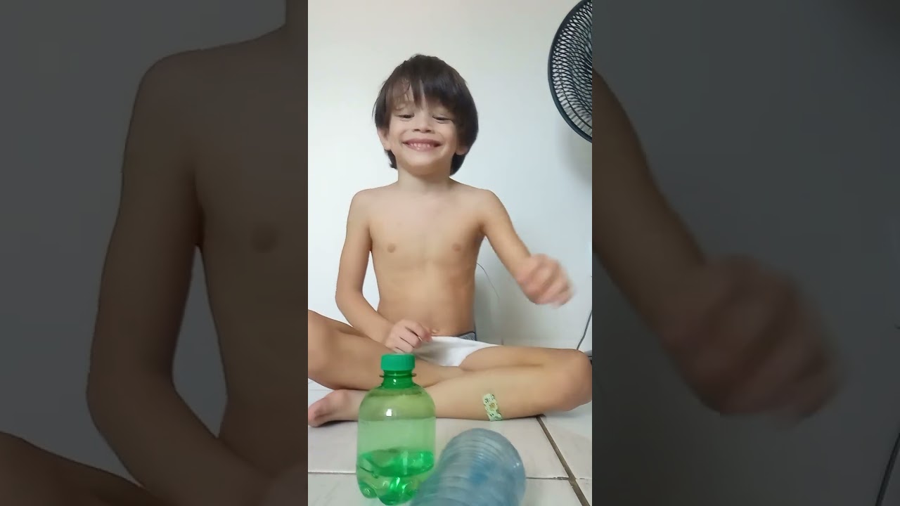 Brincando de desafio da garrafa: parte 4