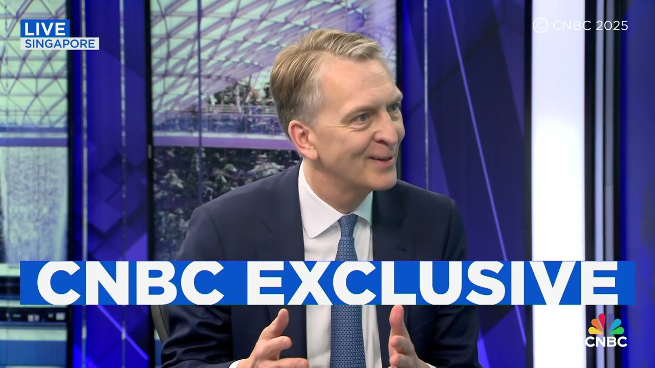 Brookfield CEO Bruce Flatt on CNBC's Squawk Box Asia