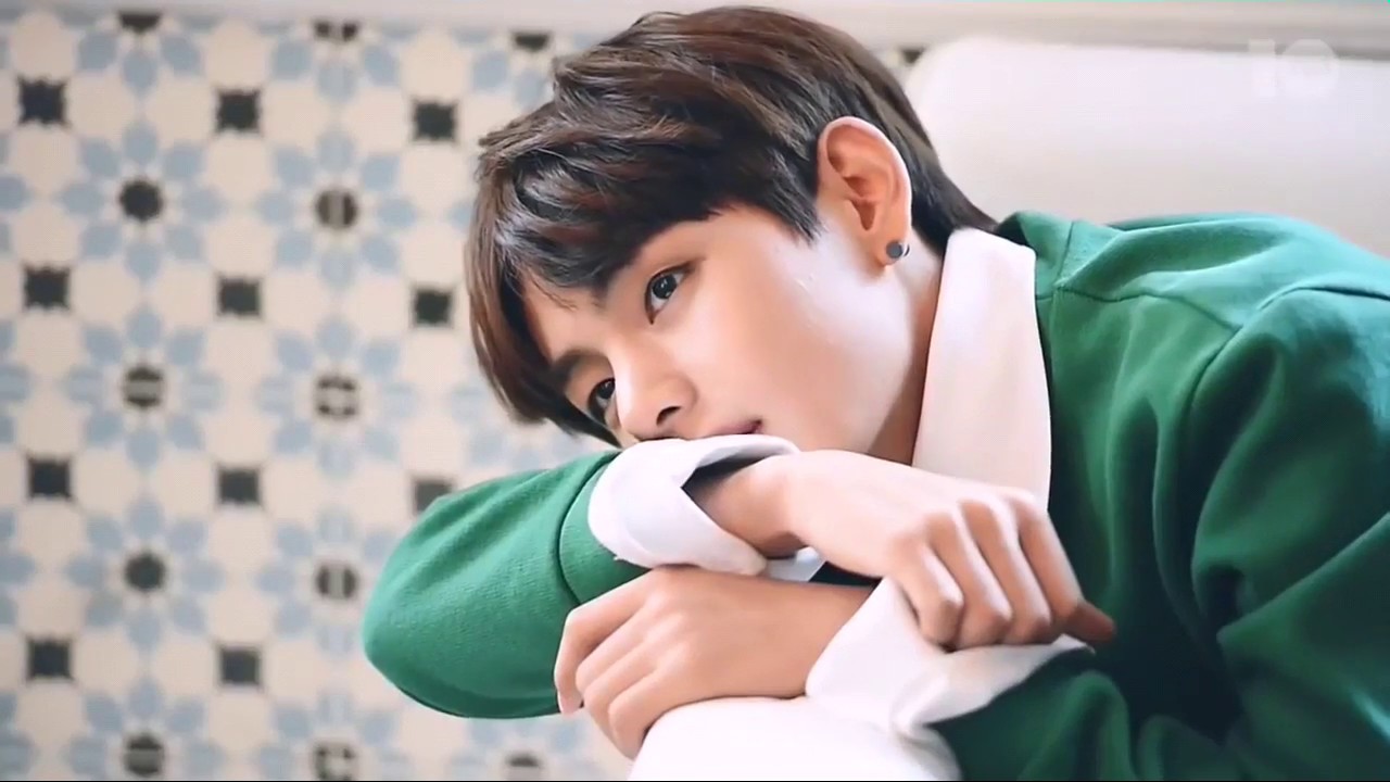 -BTS- Taehyung Kore klip (her gece kal)
