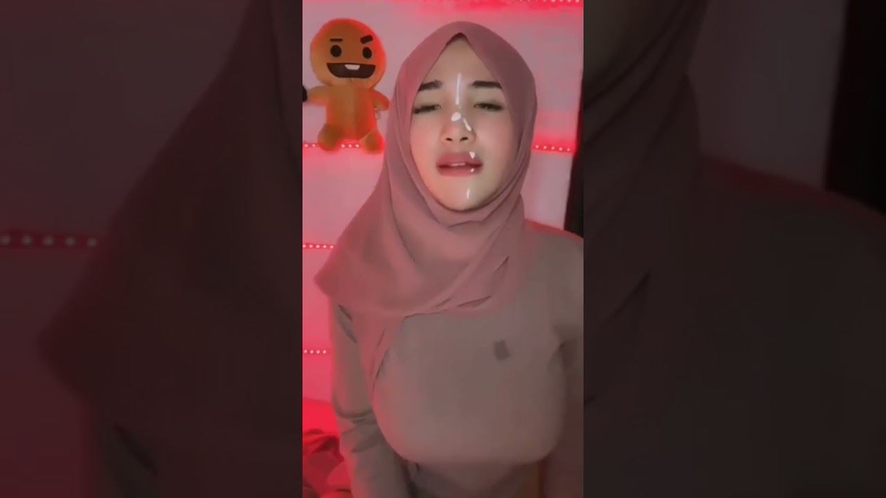 Bu türbanlı Azmış😈😈😈🔥🔥