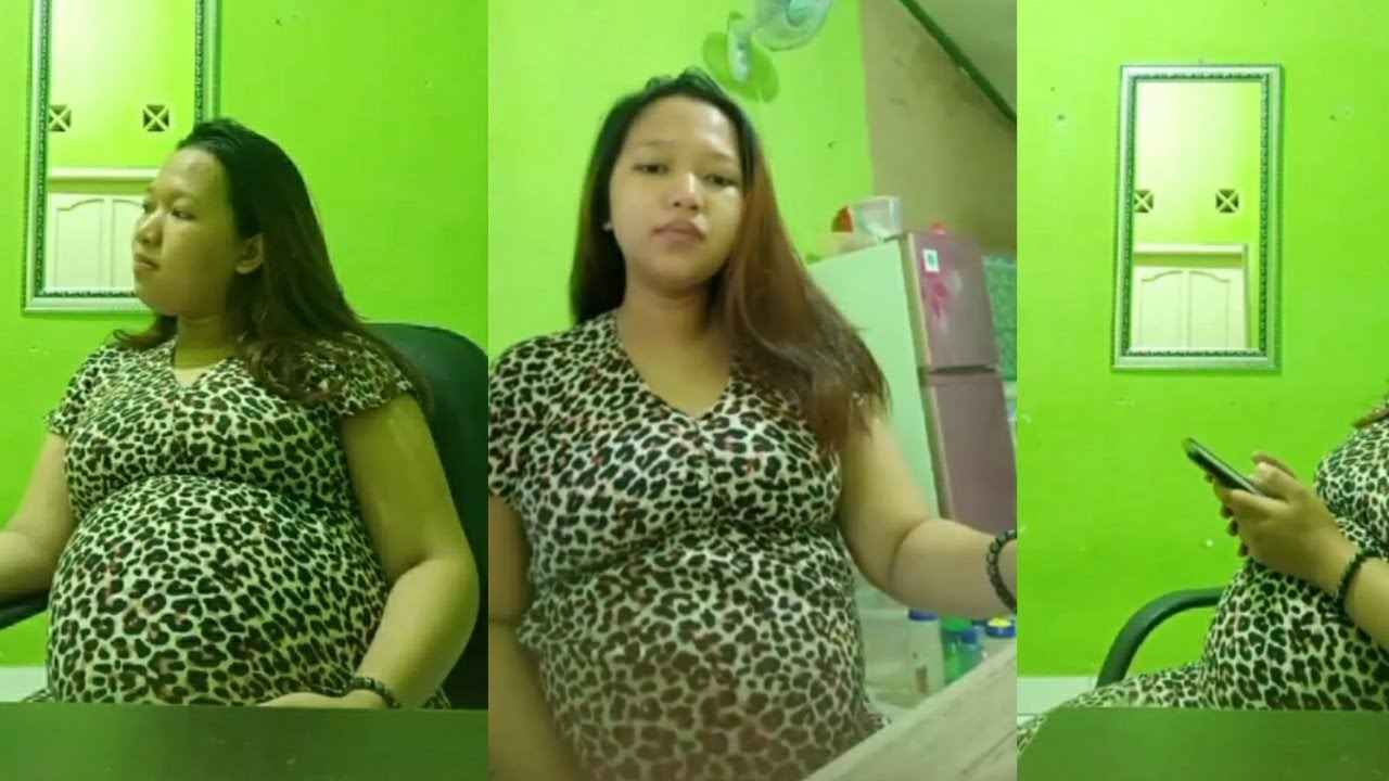 Bumil 9 bulan live diruang tamu