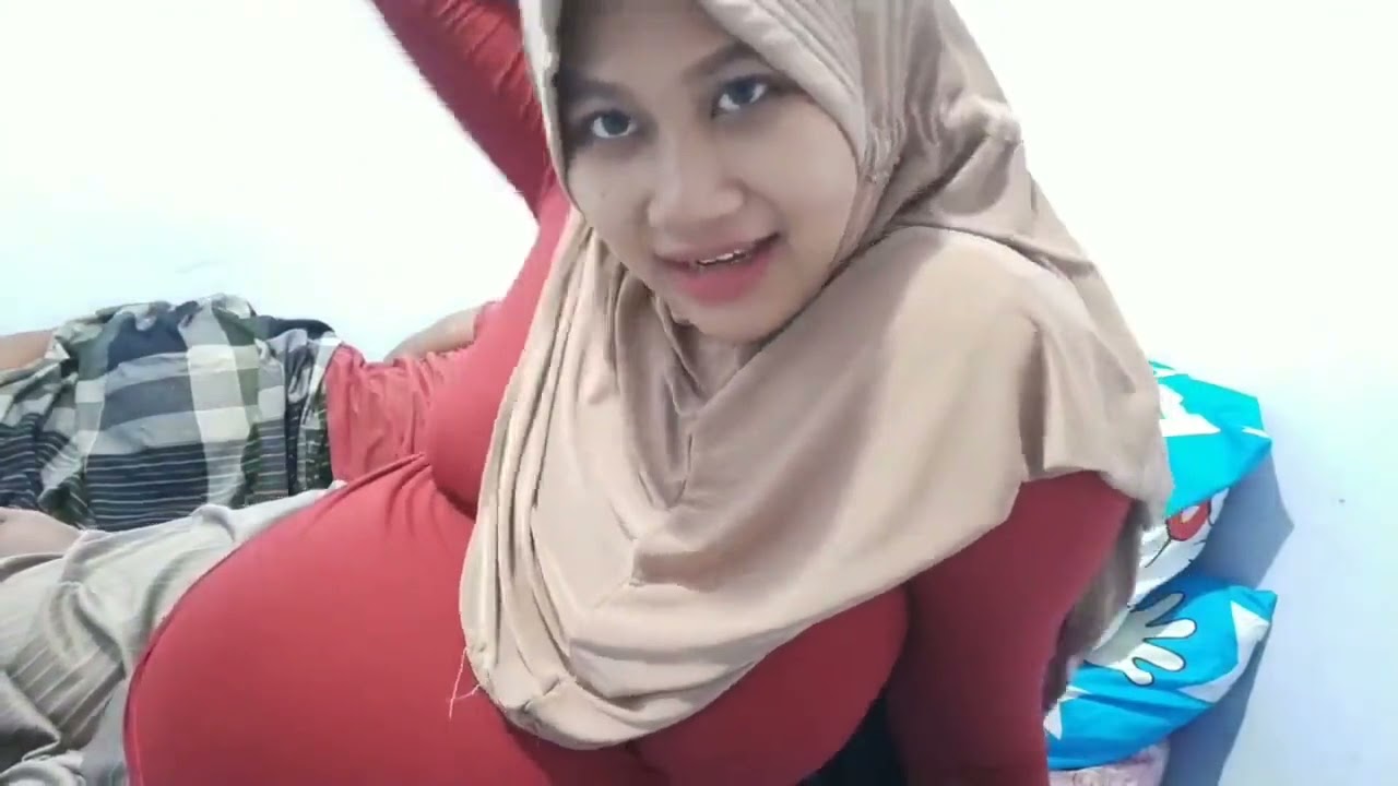 bumil cantik di ragapi suaminya 😁