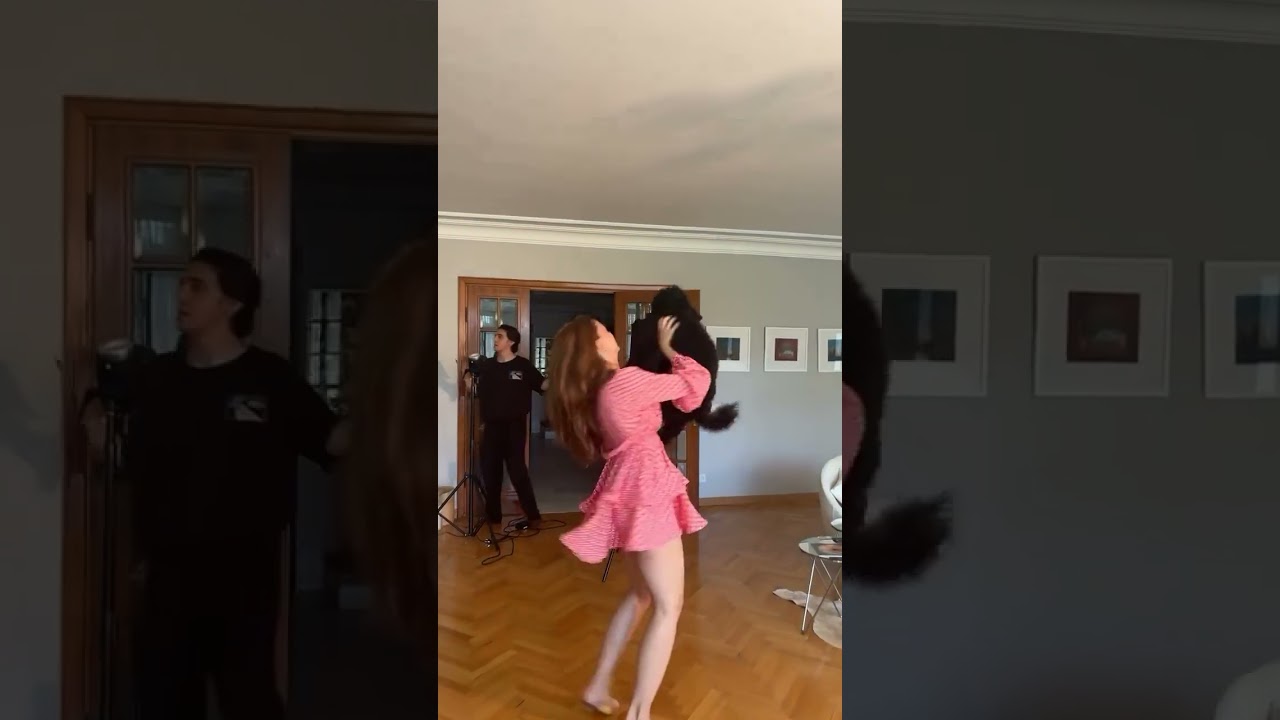 Burcu Özberk evindeki çekim hazırlıklarını dans ederek bekliyor