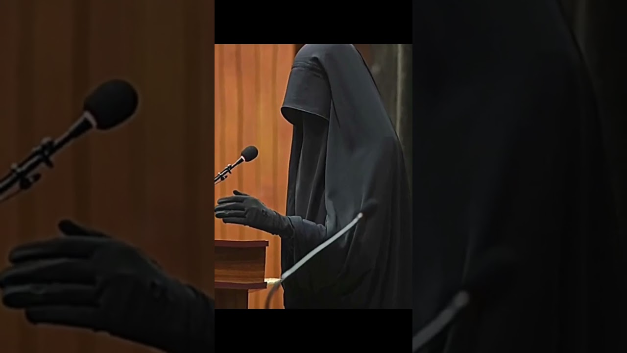 Burka ☝🏻 Ise Kahte Hai || #burka #ytshorts #trendingshorts