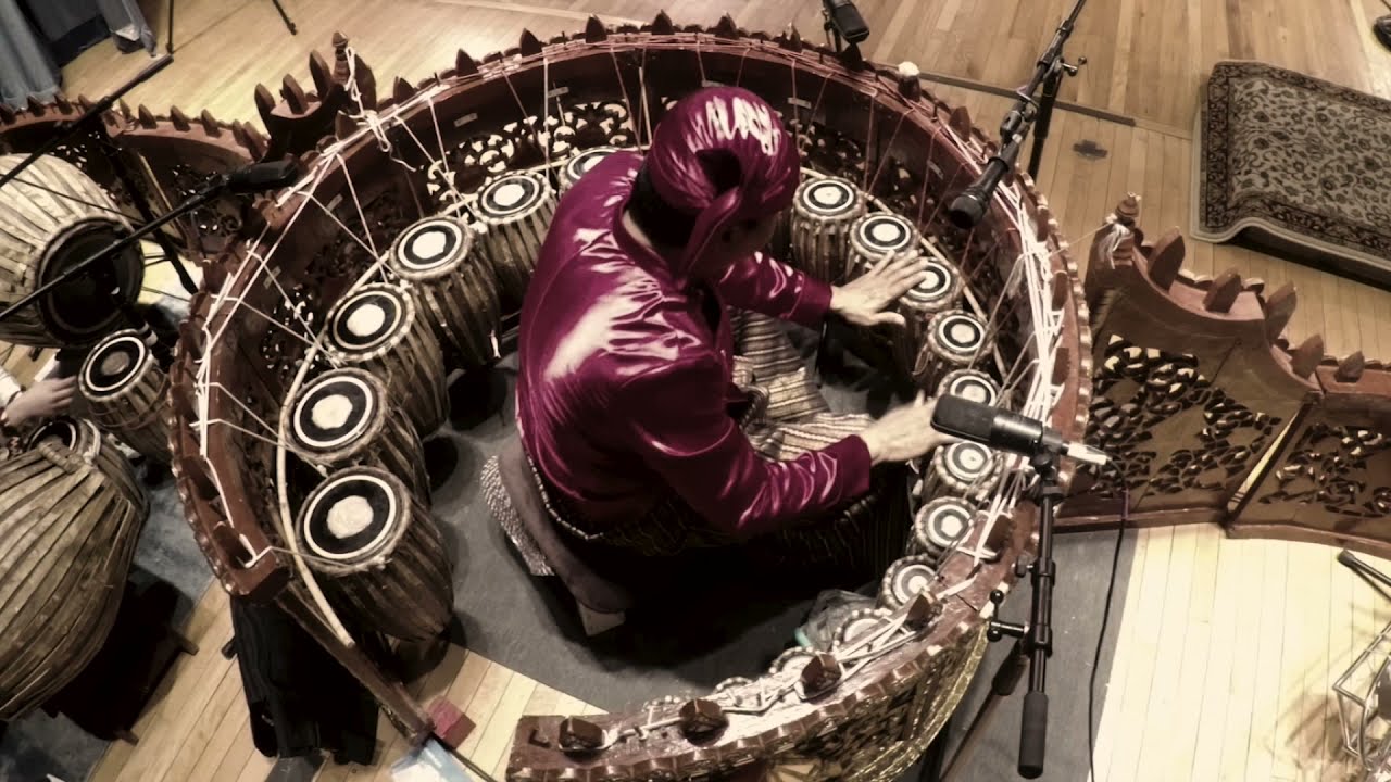 Burmese Traditional Music (Myanmar Saing Waing)