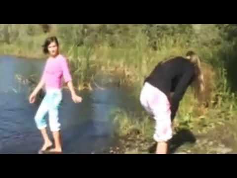By way of river 2 girl bathing