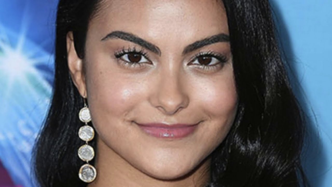 Camila Mendes Hot Compilation