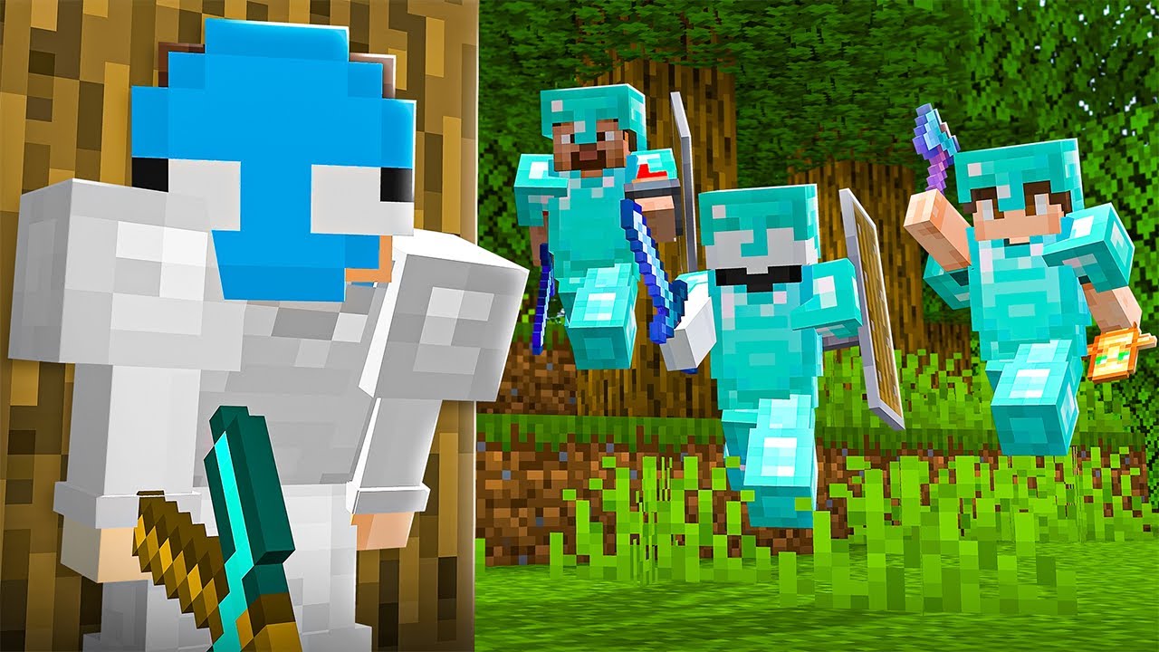 Can I Survive 3 HUNTERS in Minecraft?