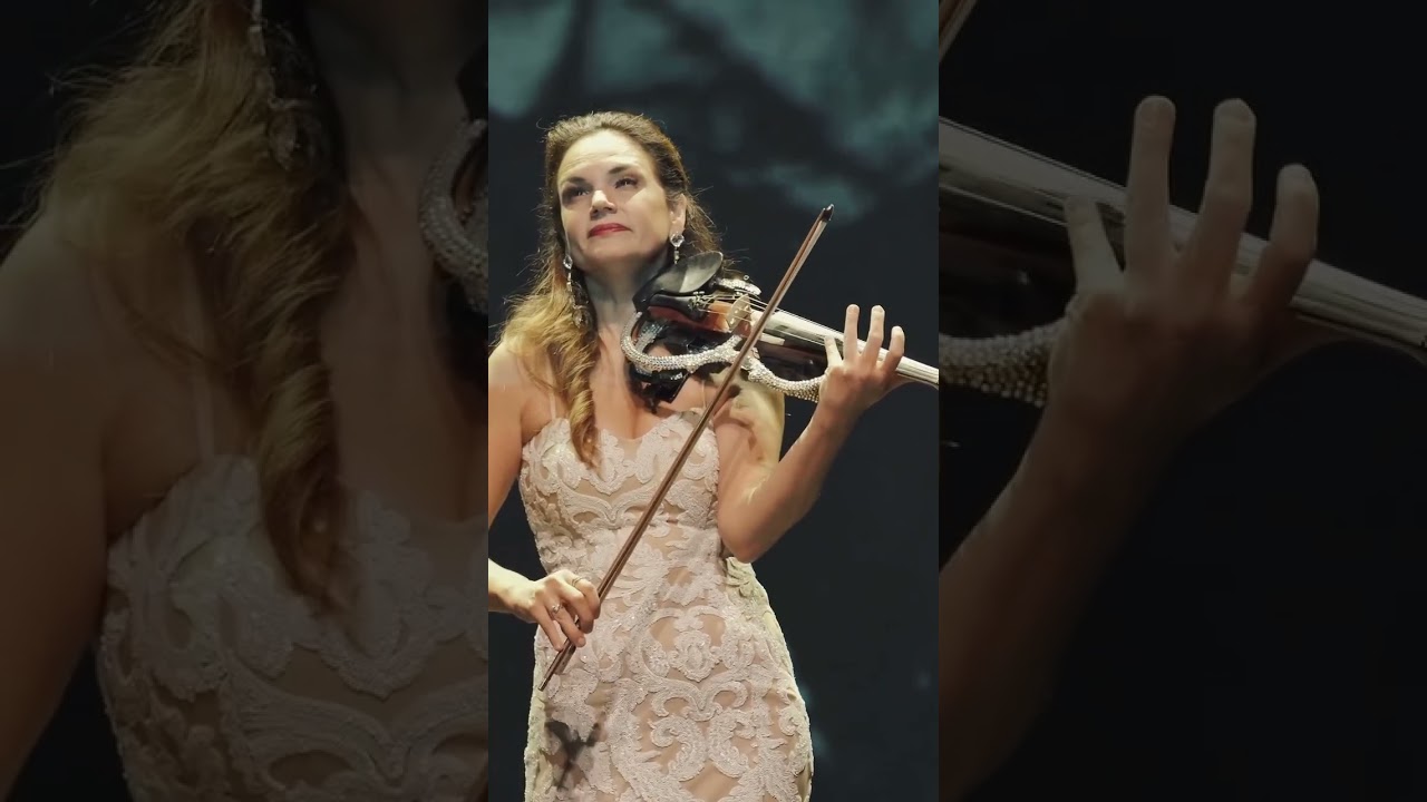 Canan Anderson - Atatürk Kültür Merkezi Sahne (Andy Medya Dijital)