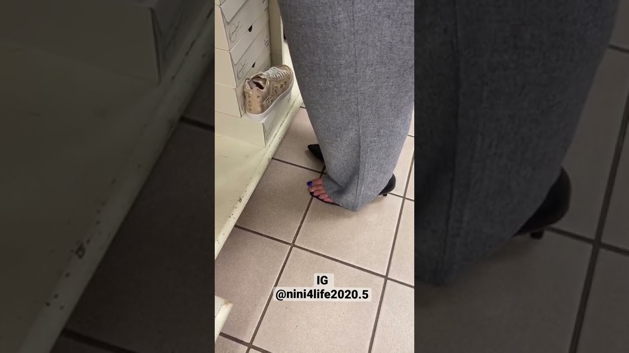 Candid Shoeplay