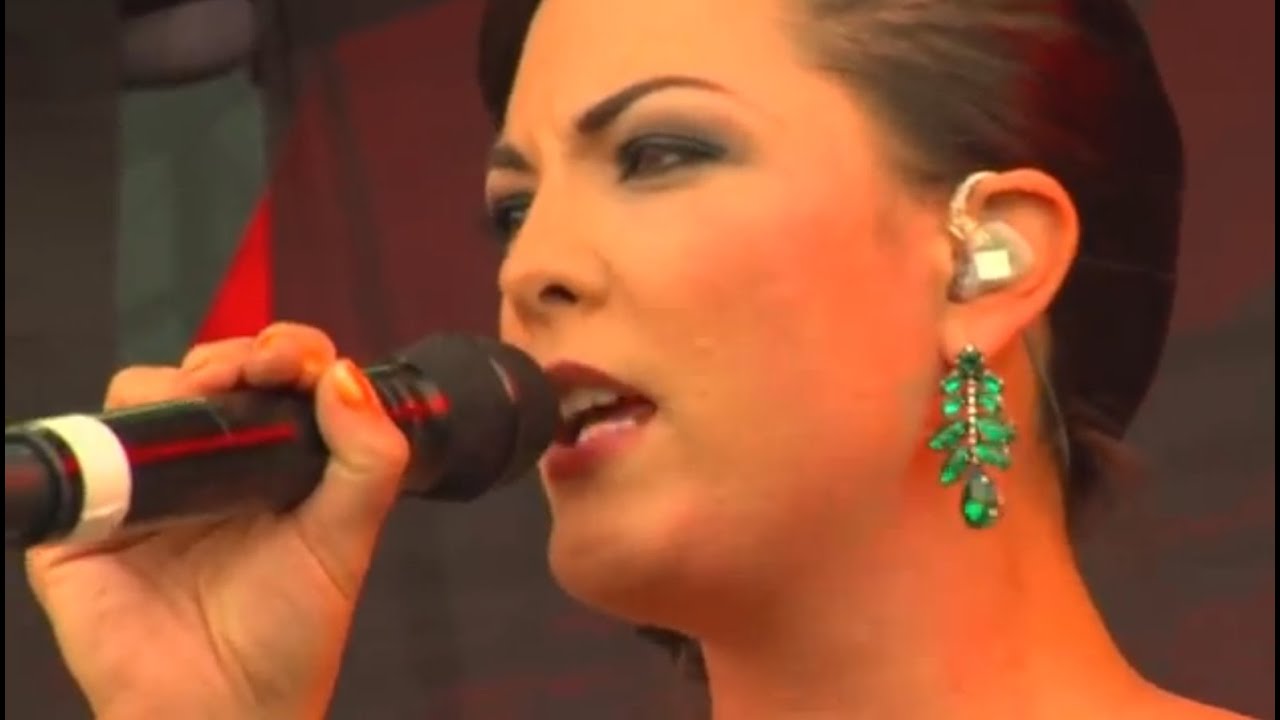 Caro Emerald Live - A Night Like This @ Sziget 2012