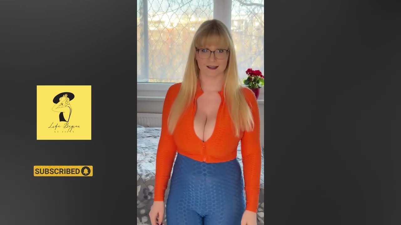CASEY DELUXE – Wow! Natural & Beautiful Older Women Over 50 😍