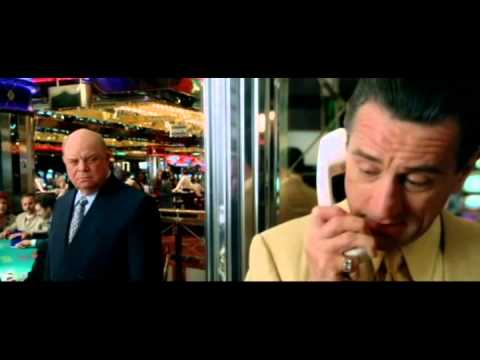 Casino - Les pieds sur la table