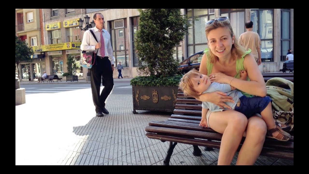 Caught breastfeeding in the streets!!