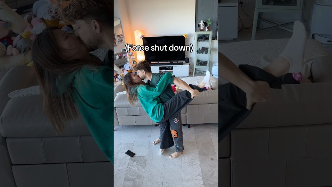 Caught ourselves in 4k📸 #shorts #couple #relationship