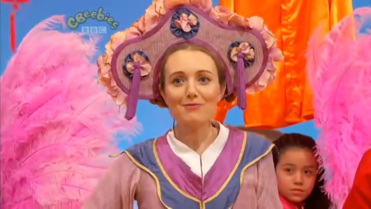 Cbeebies Pantos-Aladdin (2010) Part 1/2