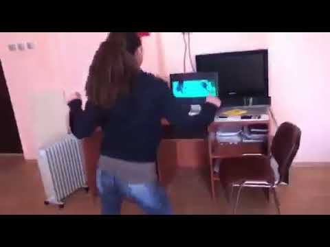 Cea mai buna dansatoare😂*Floricica Dansatoarea*