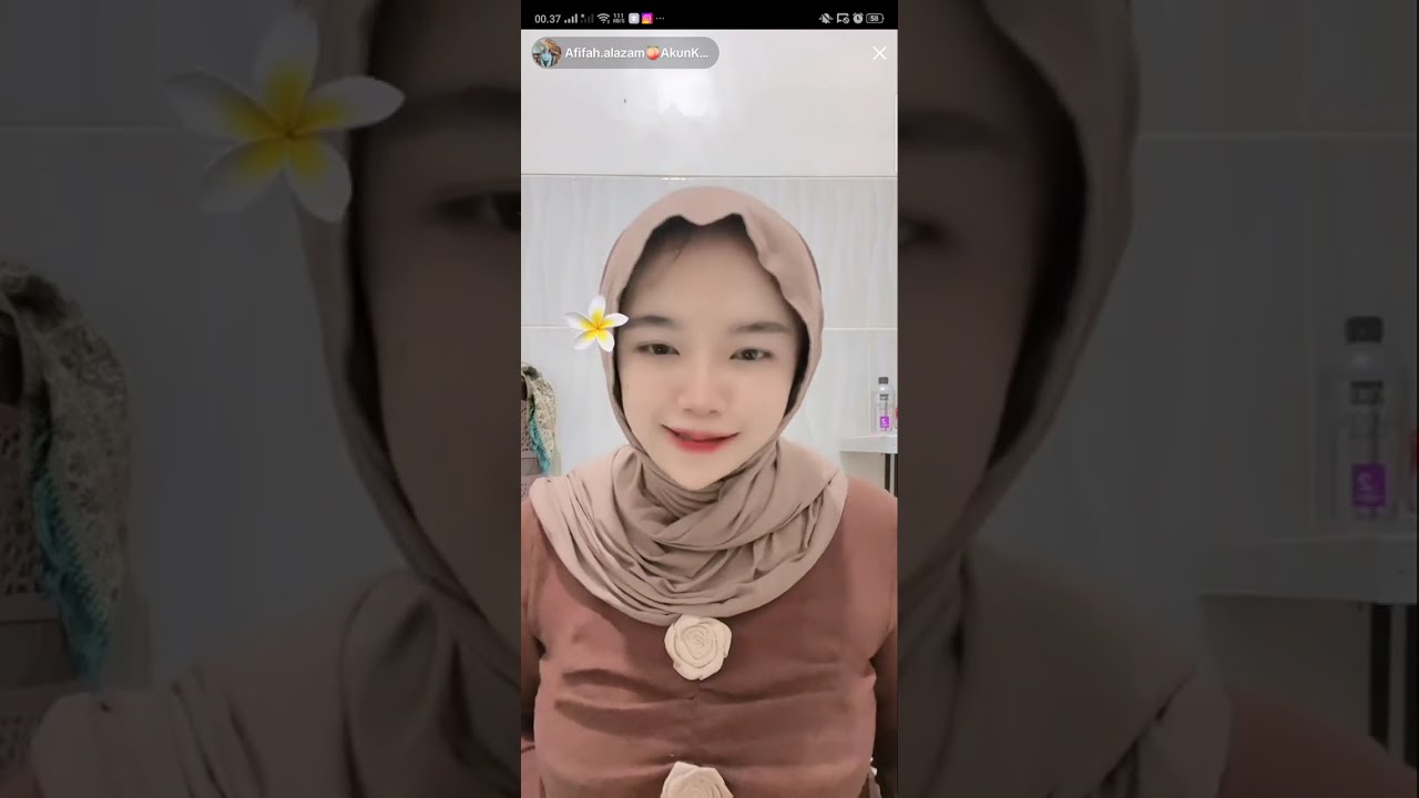 cewe jilbob gunung gede lagi live tiktok | tiktok : afifah.alazam