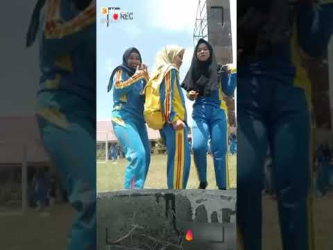 cewek mabok