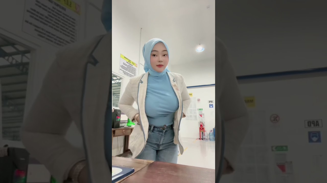 Cewek tiktok jilbob sexy hot #jilbab #cantik #cewekcantik #tobrut #gede #pemersatubangsaviral