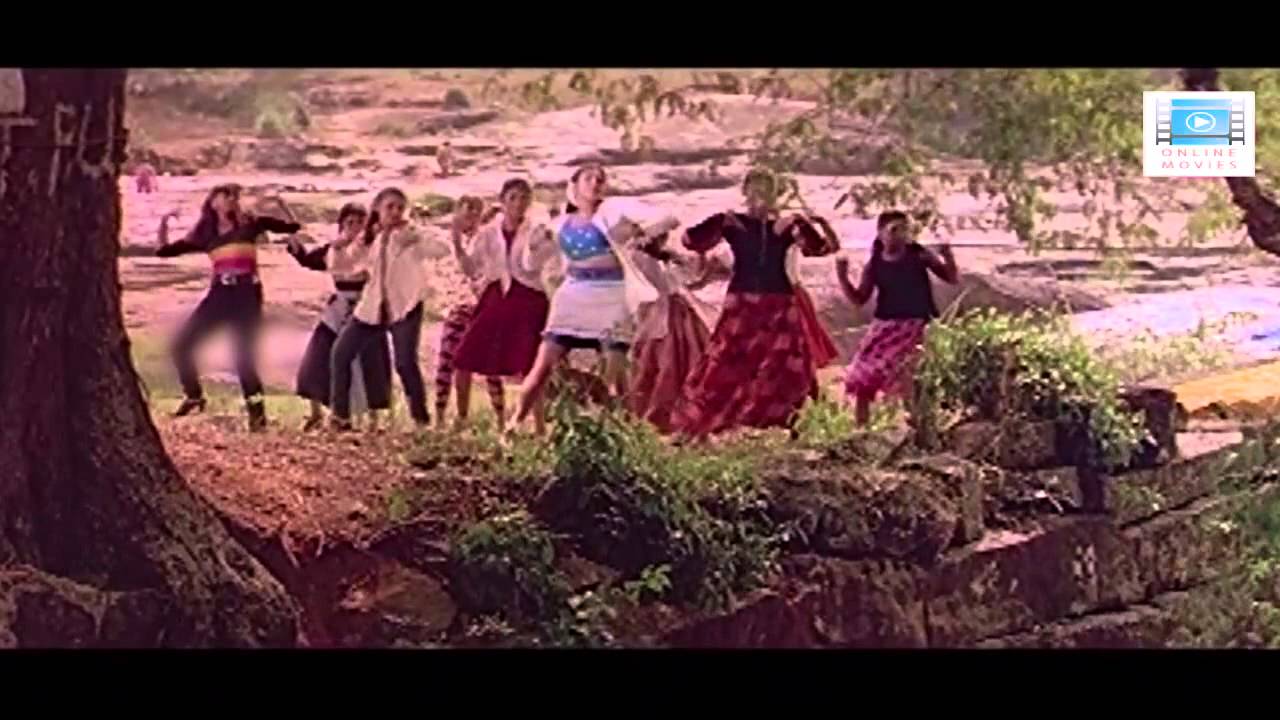 Chandira Mandalathai...| Tamil Movie | Nilave Vaa | Movie Song