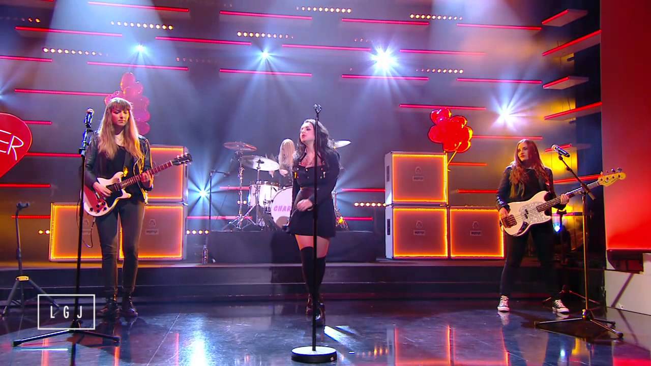 Charli XCX - Boom Clap - Live du Grand Journal