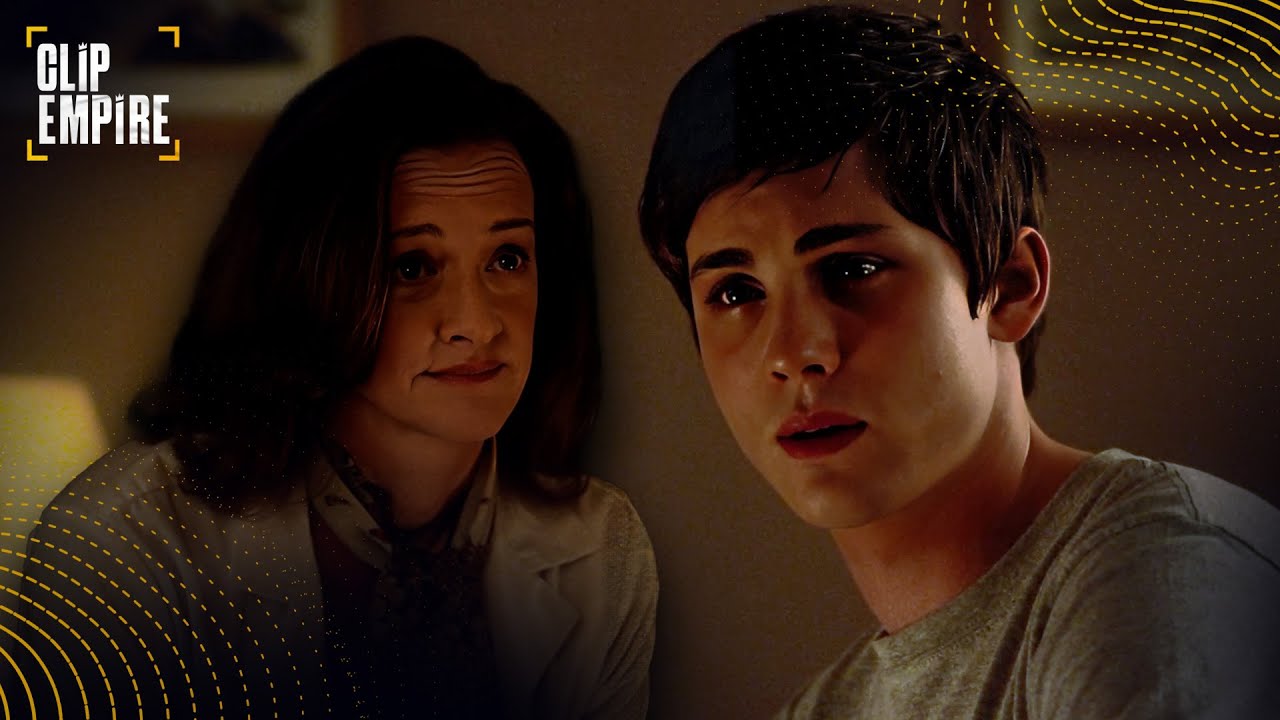 Charlie Gets Help | The Perks of Being a Wallflower