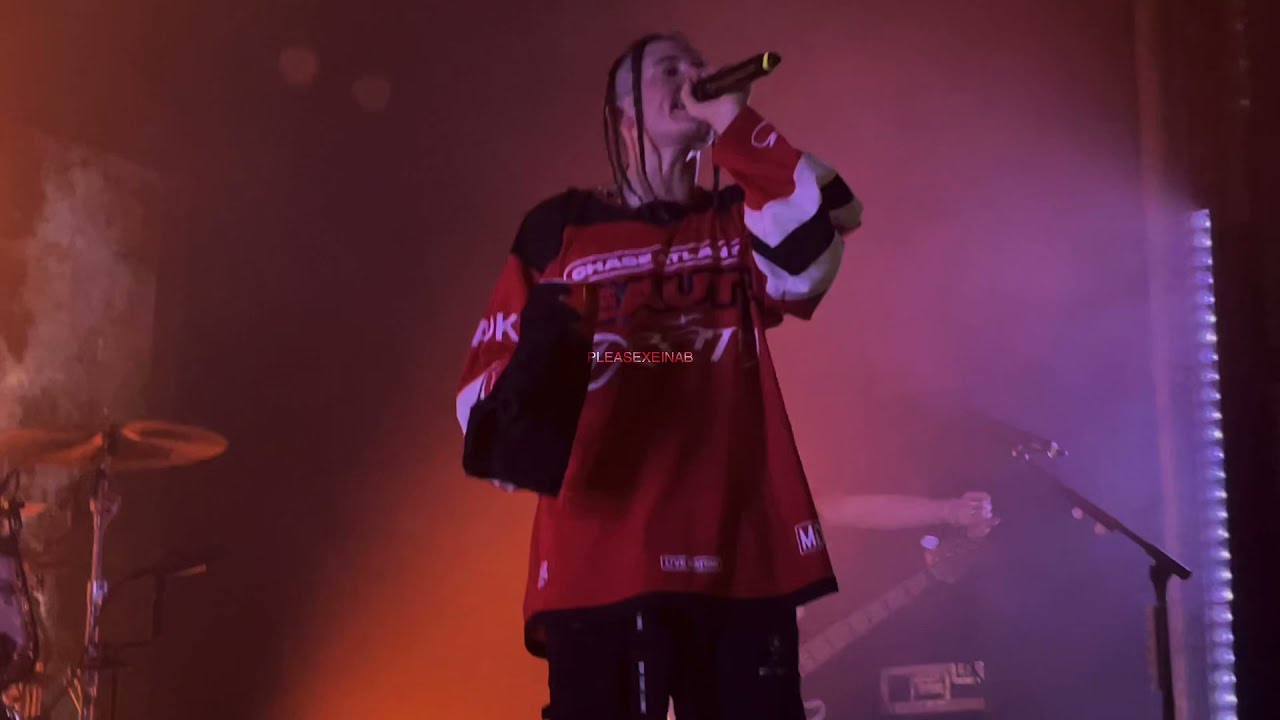 CHASE ATLANTIC - “OHMAMI” (Live) | BID DETROIT