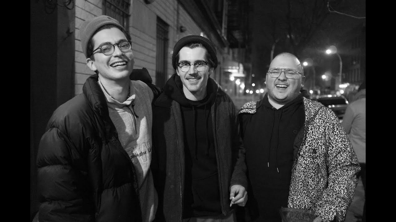 Chatterbox (69.9 FM The Bust Nouveau)