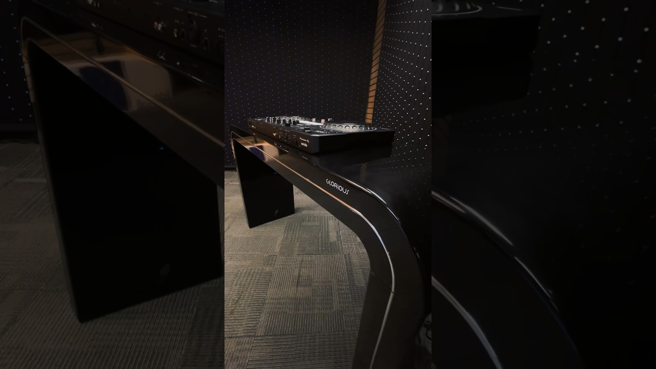 Check out @GloriousDJFurniture on display at our Babylon showroom! #idjnow #glorious #babylon #ny