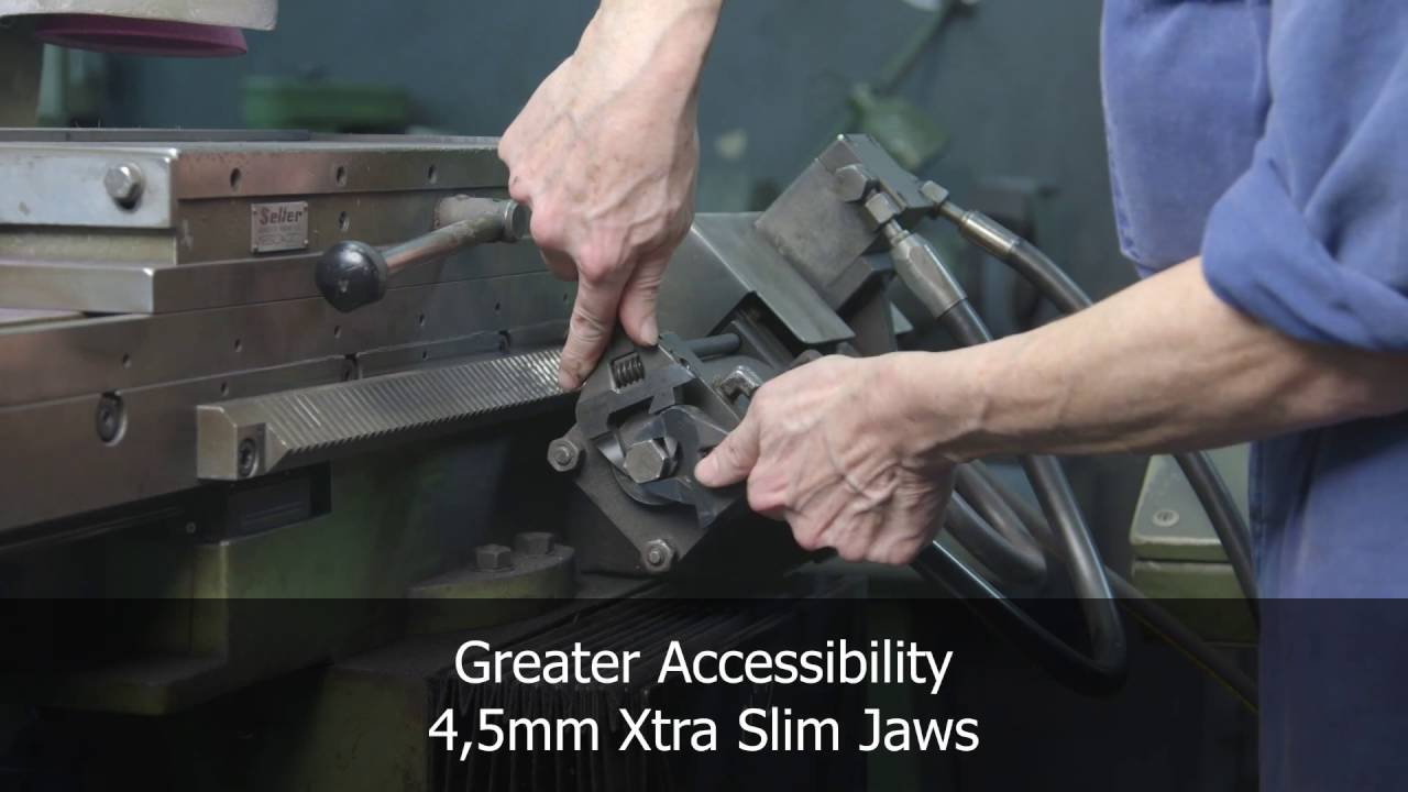 Cheie reglabila fosfatata Extra Slim cu manson SWO 99XS IREGA @ ToolsZone.ro