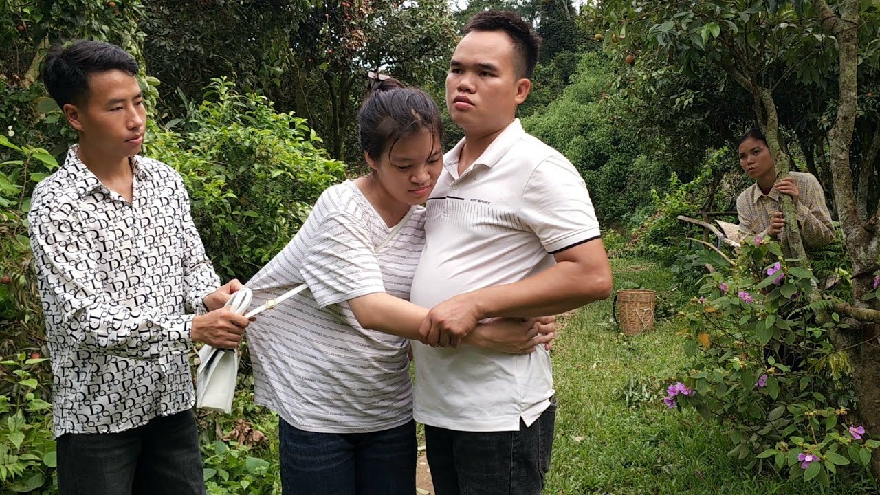 Chi has feelings for Sung in front of Long. How will Duyen react?