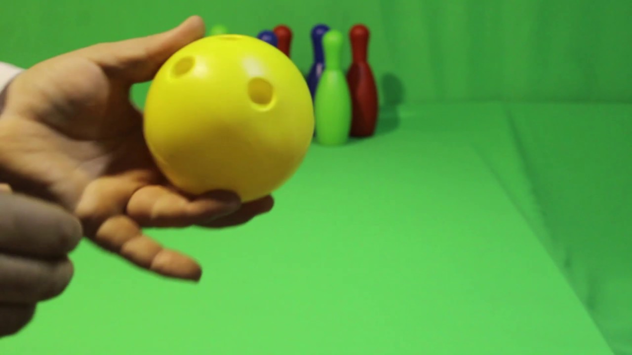 Children come with fun bowling and colors
