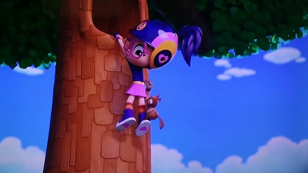 Chipmunks tickles Abby