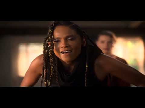 Chloe Decker Vs Mazikeen In Lucifer 6x02 🔥🔥