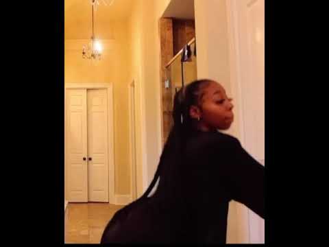 Chloeglass twerking💦💦😍