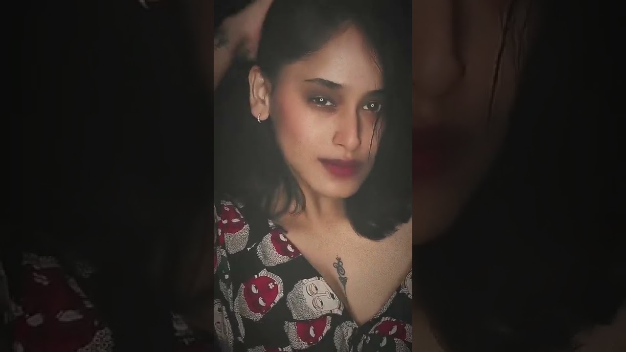 chote chote skirt 🥵🥵👀