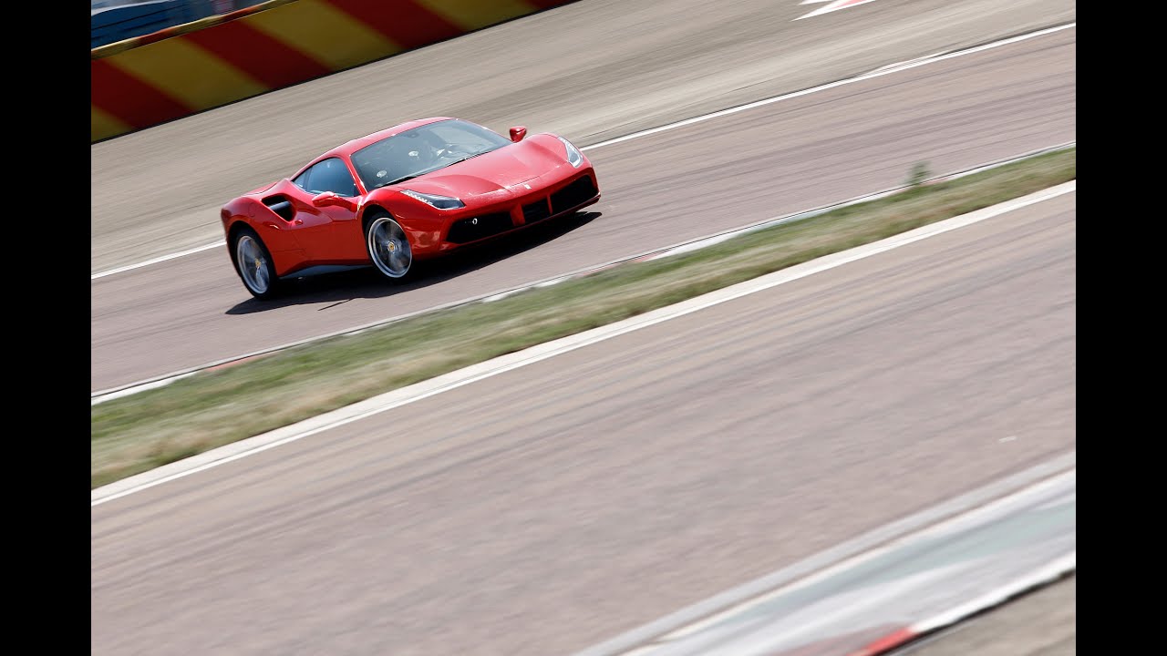 Chris Harris on Cars | Ferrari 488 GTB on road and track